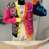 Maglieria da donna T-shirt Han Guodong Door Collezioni Couture Moda Leopard Splicing Fiore Colore Scollo a V Cardigan lavorato a maglia coreano 230308