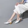 Sapatos de vestido feminino requintado designer moda salto alto pontiagudo sandálias elegantes bola anormal com simplicidade de cor sólida francesa vintage