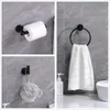 Badzubehör-Set aus Edelstahl für das Badezimmer, inklusive Handtuchring, Toilettenpapierhalter und Haken aus gebürstetem Nickel. Home