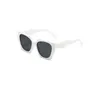 Óculos de sol de luxo top designer de lentes polaroid óculos masculinos óculos sênior para mulheres armação de óculos vintage metal óculos de sol com caixa p2660 15 16