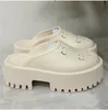 2023 Fashion Women's Platform Perforated Sandal Summer Top Designer Womens Candy Colors Clear Sexy Lovely Sunny Beach Shoes Slippers