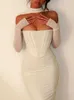 Sukienki swobodne Mozision siatka Długie rękawe sukienki dla kobiet strój biały klub impreza midi suknia moda elegancka bodycon vestido y2302