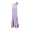 Casual Dresses Luxurious Lady Strapless Dress Light Purple High midja Kvinnlig sexig temperament en axel golvlängd maxi lång