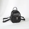 Skolväskor Retro Leisure Fashion Head Layer Cowhide Han Edition Luxury Women Simple Casual Solid Color Travel Bag Classic Backbags