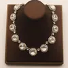 Chains 2023 Luxury Shiny Round Large Jewel Necklace Ladies Temperament Fashion Bling Rhinestone Lockbone Chain Jewelry Accessories