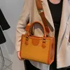 Bolsa de couro de couro HBP para mulheres 2024 Designer de moda de inverno Bolsas de moda feminina Padrão de pedra Bolsas de crossbody