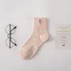 Femmes Chaussettes Printemps Et Été Fraise Long Tube Mignon Doux Plaid Japonais Moyen Blanc