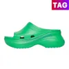 여성 슬리퍼 파리 악어 수영장 슬라이드 샌들 럭셔리 디자이너 샌들 검은 녹색 핑크 흰색 옐로우 패션 여름 해변 신발