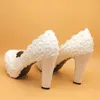 Kledingschoenen baoyafang witte koningsblauwe bloem bruiloft dikke hiel dames platform vrouw high mode ronde teen pumps