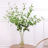 Fleurs décoratives 10 Pcs Simulation Holly Leaf Plantes Artificielles Branche Pour La Décoration De La Maison Faux Verdure Jardin Fond Mur Décor