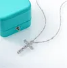 4MM D Colore Moissanite Diamante Croce Pendente Collana 925 Sterling Silver Fine Jewelry Regali Commercio all'ingrosso