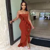 Casual jurken fuda ruches zijkant hoog lage onregelmatige maxi lange jurk 2023 sexy strapless party club elegante dames bodycon