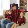 Famille correspondant tenues printemps maman maman bébé maman et moi vêtements de Noël Plaid famille correspondant tenues mère fille robes père fils chemises 230309