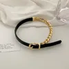 Girocollo Catena dorata al collo per donna Braccialetti in pelle con giunture Personalità Fibbia Catene clavicola Collana Gioielli multifunzionali