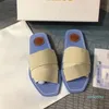 Tasarımcı Kadın Sandalet Oran Sandalet Klasik Terlikleri Gerçek Deri Slaytlar Platformu Daireler Ayakkabı Spor ayakkabı botları kutu olmadan 001