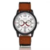 Wristwatches Elegant Fashion Men Watches Classic Design Analog Quartz Man Watch Leather Band Casual Sport Clock 2023 Erkek Kol Saati