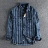 Camicie casual da uomo Camicia in denim usato lavato a righe tessute personalizzate autunno stile da lavoro da uomo camicia giovanile di tendenza retrò americana 230309