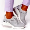 Elbise Ayakkabı 2021 Kadın Sneakers LaceUp Kama Spor Ayakkabı Kadın Vulkanize Ayakkabı Rahat Platform Bayanlar Sneakers scarpe donna zapatillas