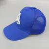 Bollkåpor lyxiga designer hattar mode broderi bokstäver trucker cap