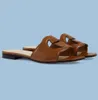 Marque d'été femmes sandales à emboîtement chaussures découpées glisser appartements évidés maison plage pantoufles daim cuir dame tongs EU35-43