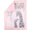 Ensembles de literie 3pcs micro fibre brossé ensemble de literie pour lit de bébé conception de girrafe rose pour les filles, y compris la jupe de lit de lit de lit de couette 230309