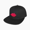 Senaste designbrev broderi böj mode boll kepsar hip hop rese cross punk baseball hattar