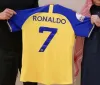 AL NASSR FC Maglie da calcio Ronaldo 2022 2023 Home Yellow Away 22 23 Cr7 Gonzalo Talisca Ghislain Konan Vincent Aboubakar Men Football Shiirt