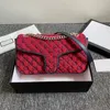 Luxurys designers väskor nylonpåse kvinnor väska frostad duk handväska axelväska silver kedja handväska tote messenger handväskor