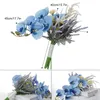 Decoratieve bloemen elegante lavendel phalaenopsis bruid vasthoudende hand vastgebonden boeket bruiloft bruids boeketten diy home decoratie arrangement