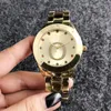 Fashion Big Letters Design Watches Women Girl kleurrijke kristalstijl metal stalen band kwarts pols horloge p24219u