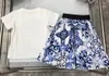 2023 Summer Kids Sets Ropa para niñas Camiseta corta Top Capelal Falda de moda Estilo de moda 2 PCS Niños Girls Sets