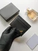 Marca de luxo P titulares de cartas de grife de moda Padrão clássico Caviar atacado pequeno hardware de prata dourado Mulher pequena carteira de carteira 310W