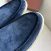 Luxury Designer Loro Suede Scarpe da passeggio casual Charms Mocassini da passeggio impreziositi Coppia Slip on in vera pelle da uomo per uomo Scarpa sportiva da uomo 38-46