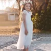 Robes de fille Simple a-ligne fleur dentelle Appliques encolure dégagée dos nu robe de fête d'anniversaire Tulle longueur thé robes de première Communion