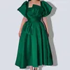 Party Dresses Puff Sleeve Ball Gown Elegant Ladies High midjen PLEATED Mörkgröna ruffles Shiny Midi Evening Dress 4xl Christmas