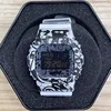 Relógio digital de quartzo esportivo masculino de alta qualidade 5600 mostrador de montagem destacável Relógio Iced Out série Oak à prova d'água hora mundial