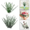 Dekorative Blumen, 30 Stück, künstliche Eukalyptusblätter, Girlandenzweige, künstliche grüne Stiele für Tisch, Heimdekoration, Innendekoration