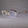 2024 Luxusdesignerin Männer Luxusdesignerin Frauen Sonnenbrillen Trend Clear Glass Rahmen Reading Computer Frauen Männer Brillen Trendy zufällige transparente Dekorationskajia