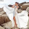 2 in 1 treno rimovibile guaina abiti da sposa estate spiaggia sexy scollo rotondo applicazioni di pizzo mini abiti da sposa illusione bottoni indietro breve ricevimento vestito da festa CL1973