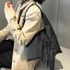 Abendtaschen Große Kapazität Frauen Umhängetasche Koreanische Mode Quaste PU Leder Handtaschen 2023 Casual Unterarm Pack