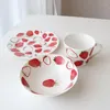 Ciotole Piatti da cucina in ceramica Tazza di fragole dipinta a mano / piatto ciotola Piatti e set natalizi