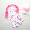 Endelar 2023 Sport Cartoon Baby Girl Baddräkter Långärmad dykning Suits Beach One Piece Barn Badkläder utomhusbarn Badkläder W0310