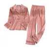 Apresenta de sono feminina Lisacmvpnel Pijama de manga longa Autumn Ice Silk Slave Troushers Suit Printing Fashion Pijamas Conjunto 230310