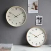 Wanduhren Nordic Massivholz einfache Wanduhr Wohnzimmer Hause Uhr Dekoration stumme Uhr Mode japanische kreative Uhr 230310