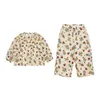 Пижама Детская пижама набор для детских девочек хлопковые топы наборы брюки весеннее длинное рукав детская одежда рожденная мультипликационная одежда 230310