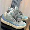 Med låda lyx lavin läder trottoarkant sneakers designer klänning skor för män kvinnor extraordinär casual calfskin gummi nappa plattformsole lanvinlies mens tränare