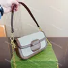 2023 디자이너 가방 1955 여성을위한 Hobo Crossbody Shoulder Bag Underarm 핸드백 정품 가죽 체인 플랩 순수한 패션 여성 긴 토트 지갑