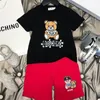 Conjunto de ropa Camiseta para niños039s Diseñador de alta calidad 2 piezas Camiseta de verano Ropa de festival Camiseta de manga corta de dibujos animados 4557907