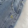 Kvinnors jeans blommor broderade jeans höst kvinnor kläder tvättade lösa alla match breda benbyxor kvinna denim byxor 230310