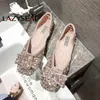 Kledingschoenen LazySeal Crystals Pearl Butterflyknot Dames Bling vrouw schoenen dames zachte zool vierkante teen slipon bling schoenen 230309